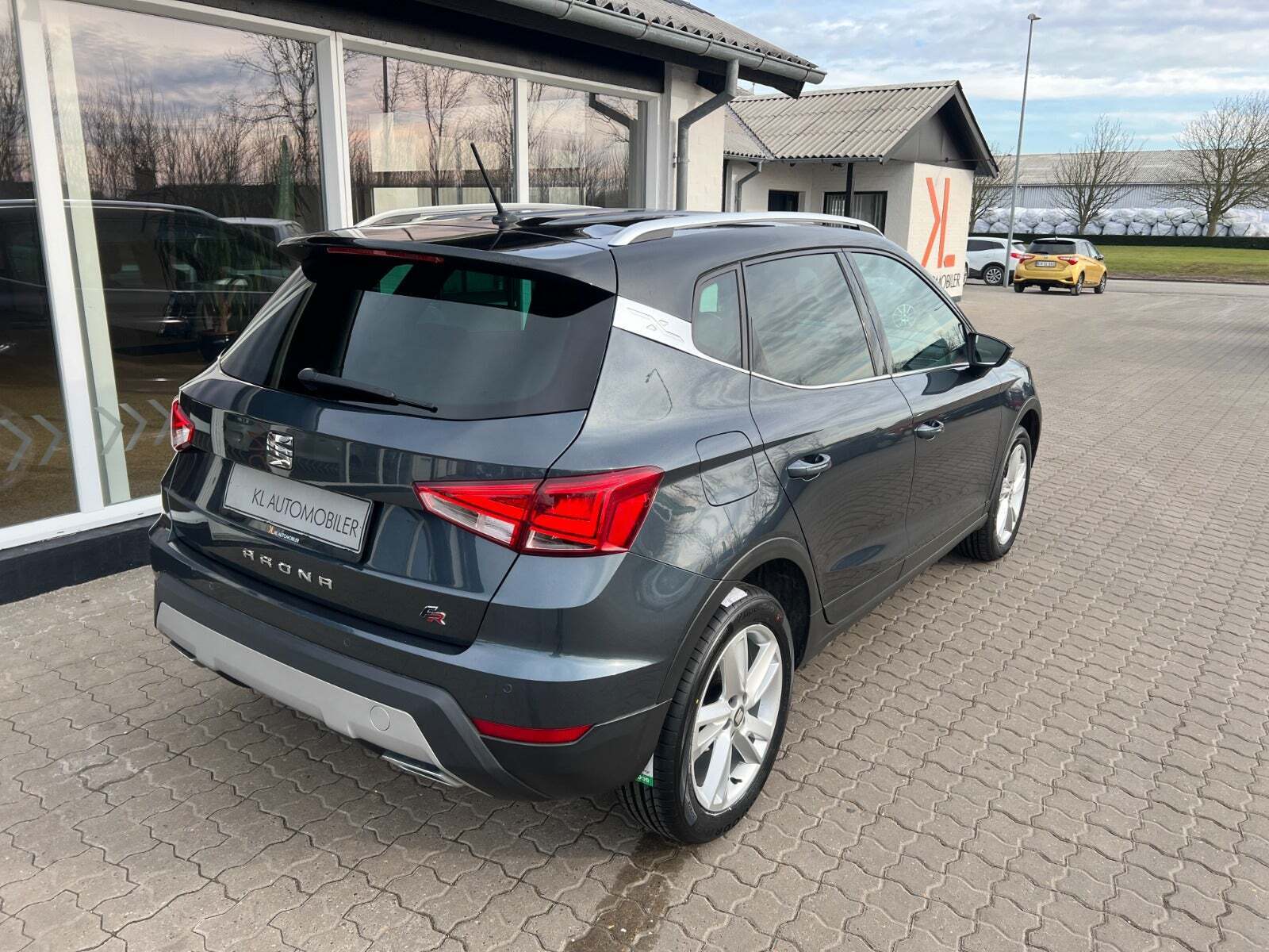 Seat Arona