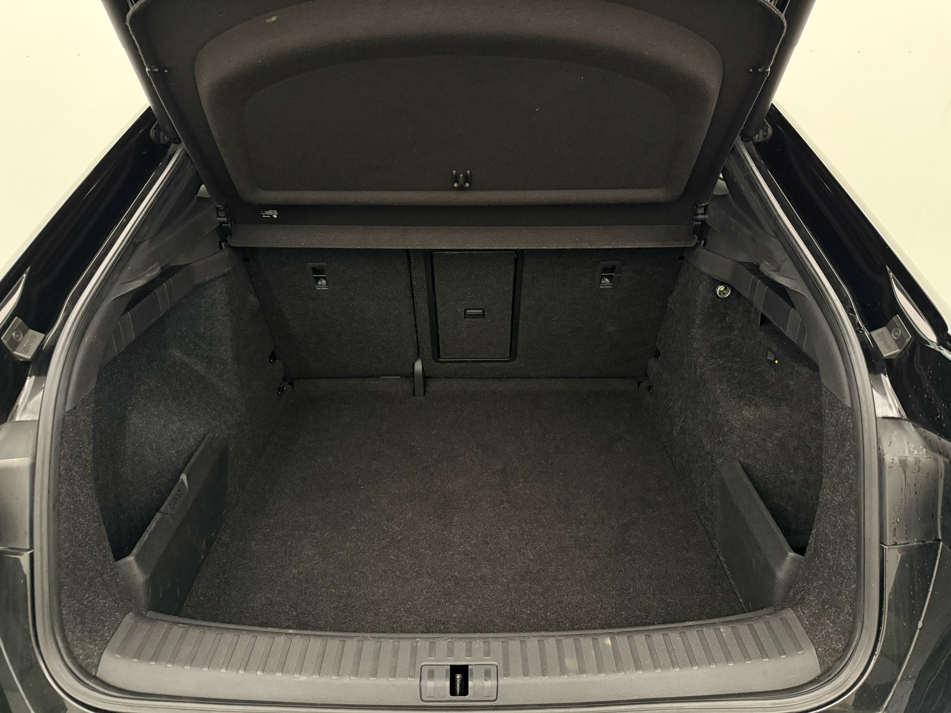 Sort Skoda Enyaq iV fra 2022