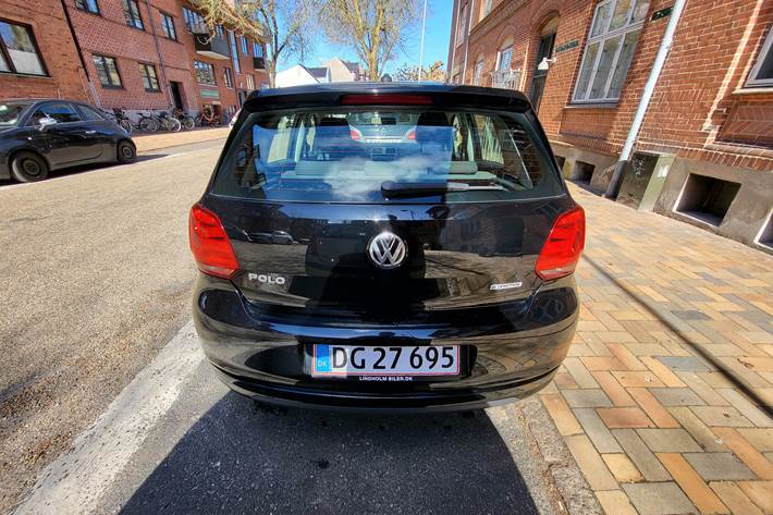 Sort VW Polo fra 2016