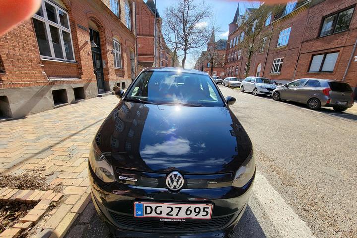 Sort VW Polo fra 2016