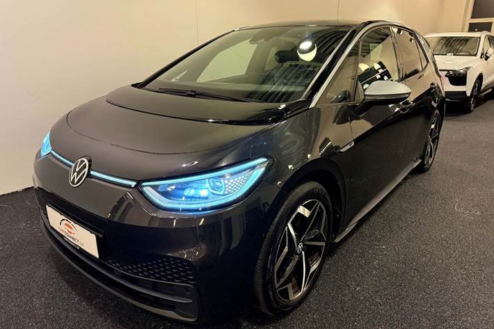 Gul VW ID.3 fra 2021 set udefra