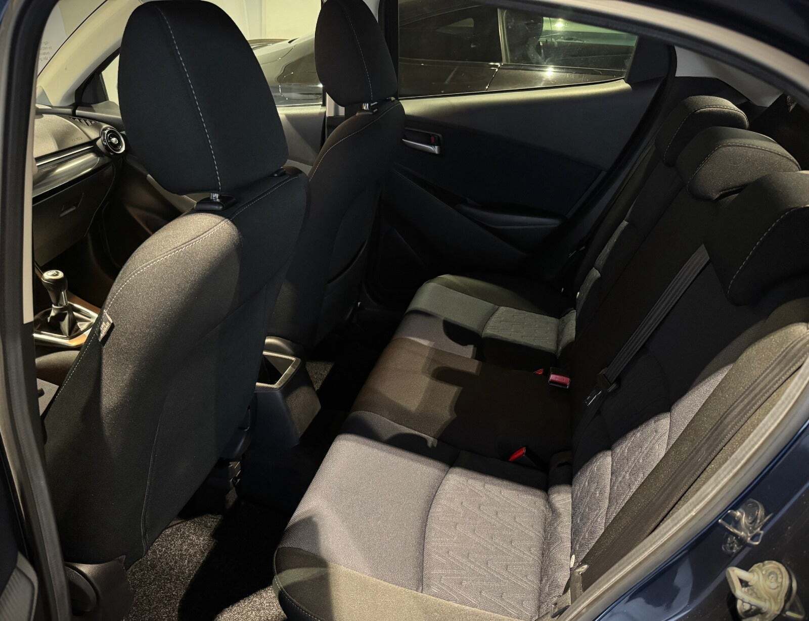 undefined Mazda 2 fra 2015