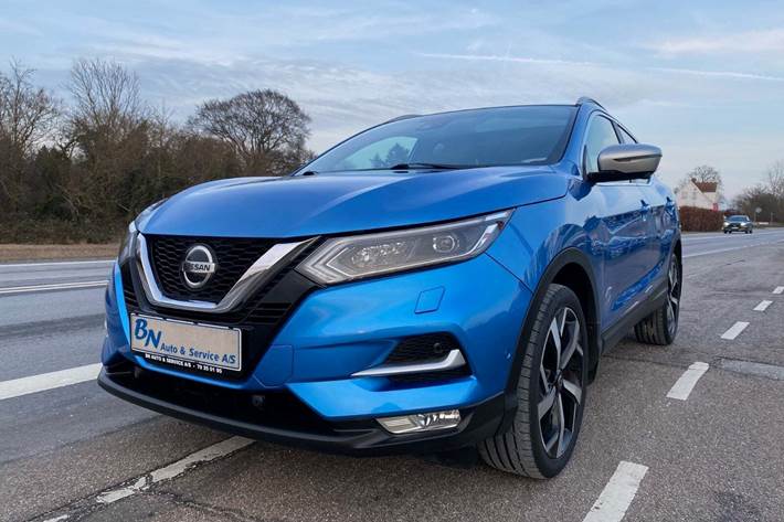 Blå Nissan Qashqai fra 2019 set udefra