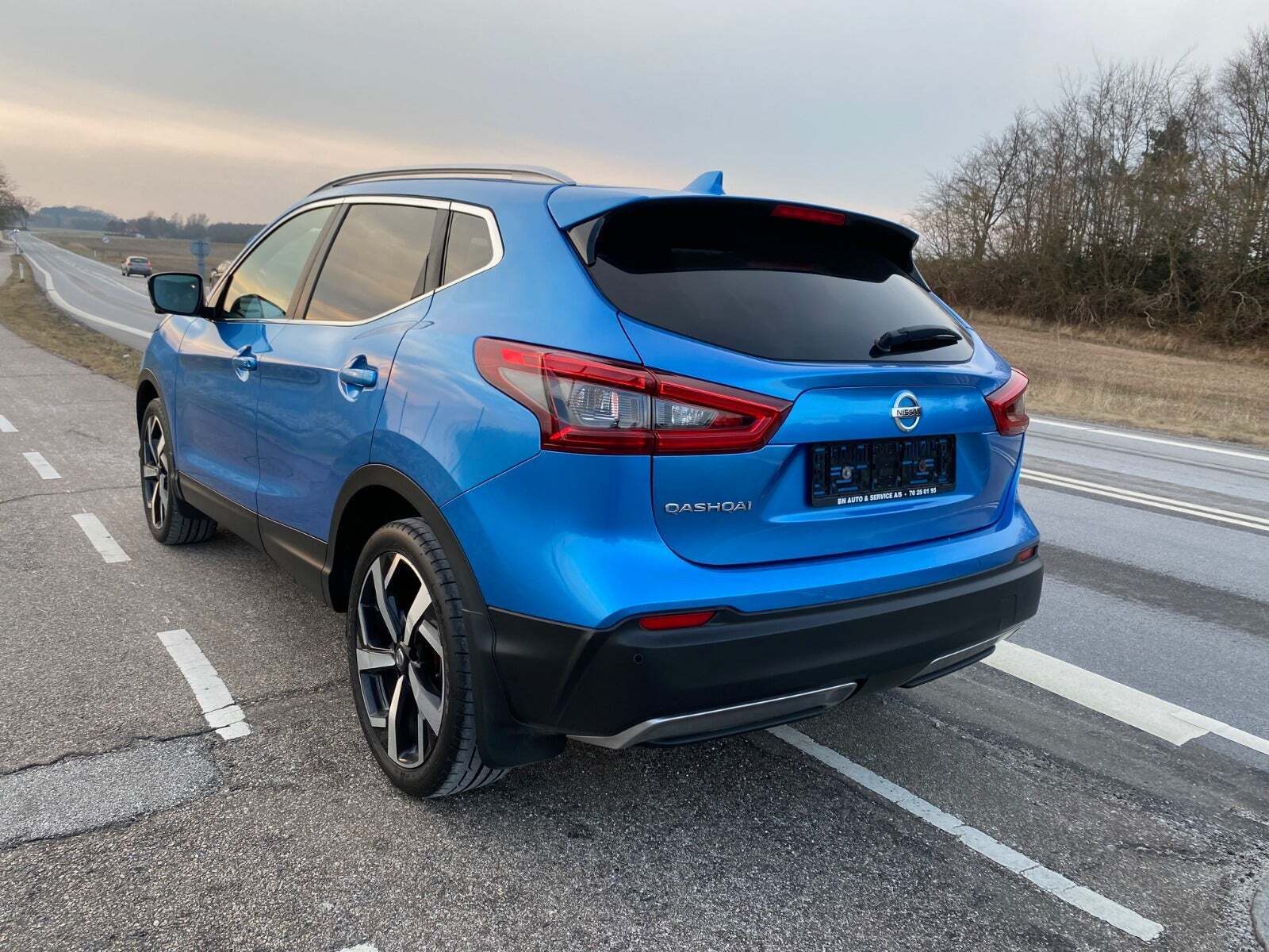 Blå Nissan Qashqai fra 2019