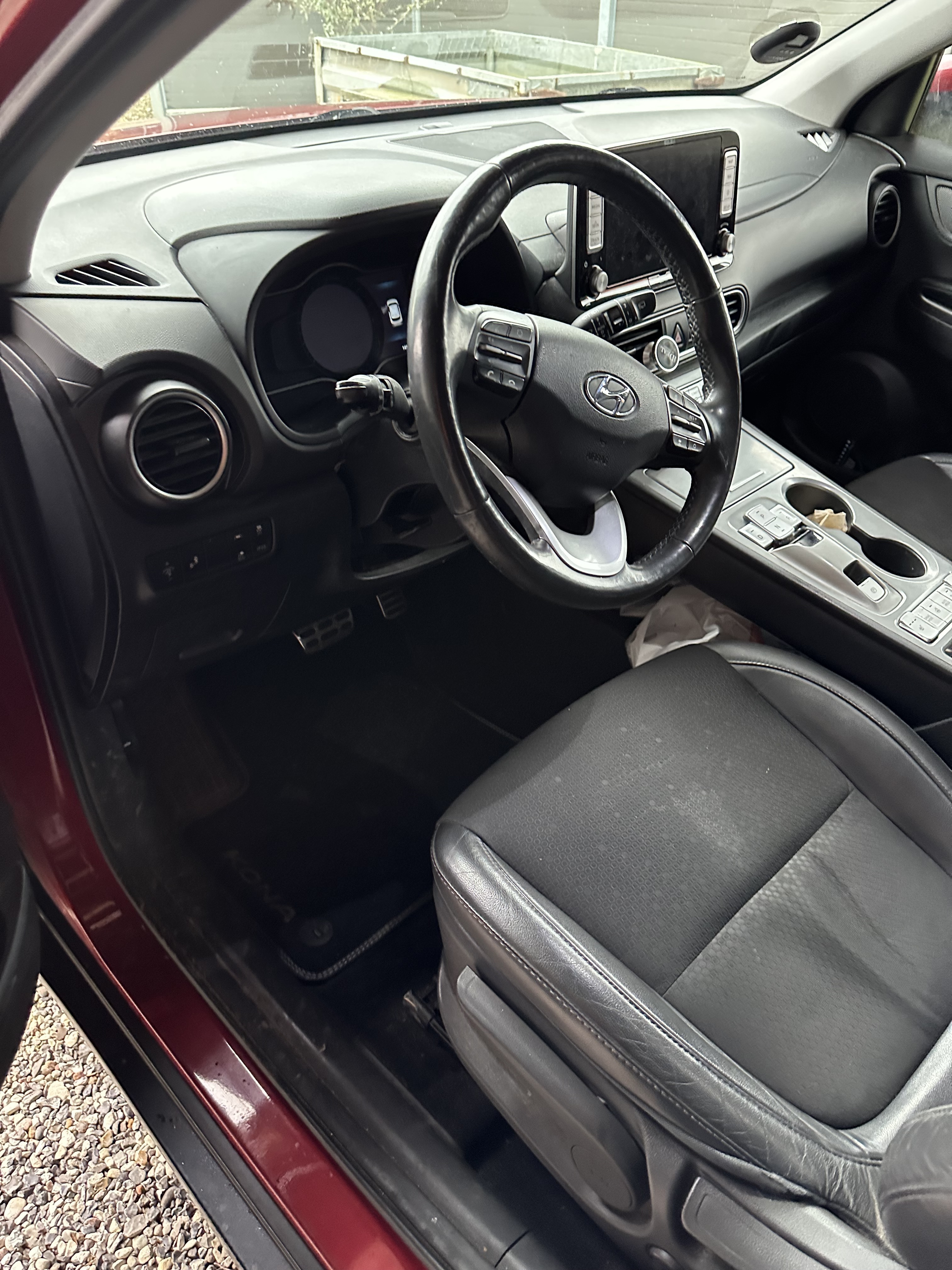 Rød Hyundai Kona fra 2019
