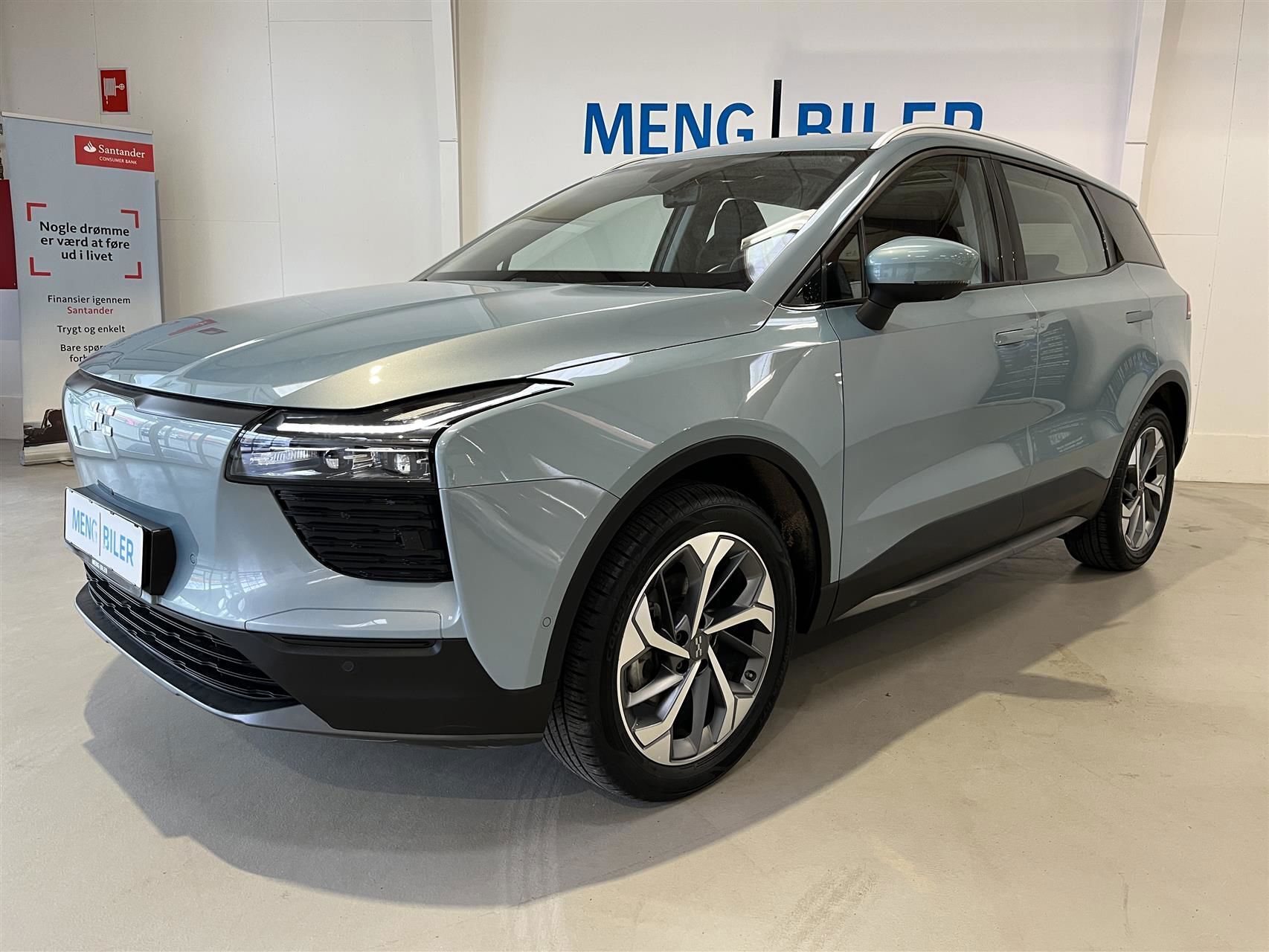 Blå Aiways U5 fra 2021