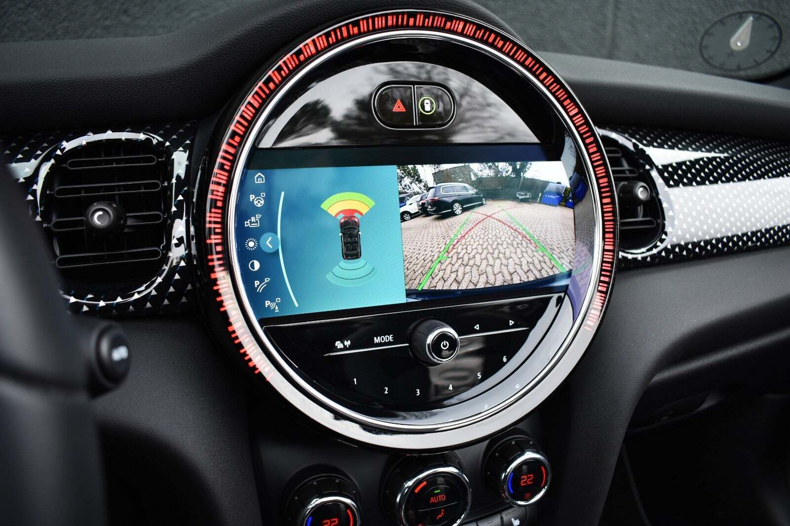 Blå Mini Cooper S fra 2021