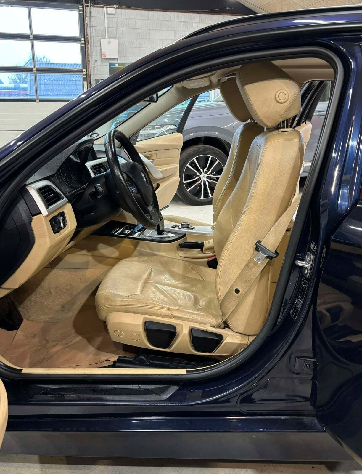 BMW 320d 2,0 Touring aut. ED