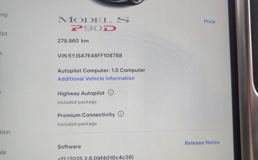 Tesla Model S P90D