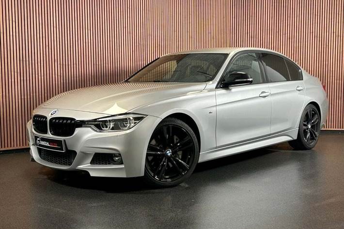 Grå BMW 340i fra 2016