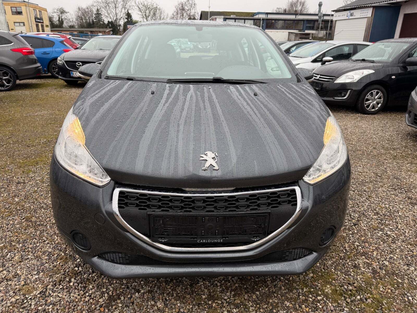 Grå Peugeot 208 fra 2014