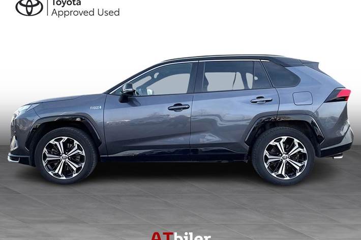 Sort Toyota RAV4 Plug-in fra 2022