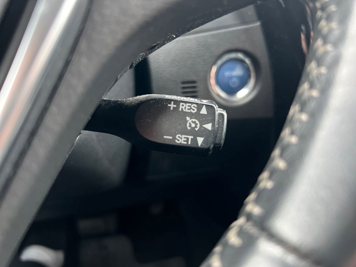 Hvid Toyota Auris fra 2018