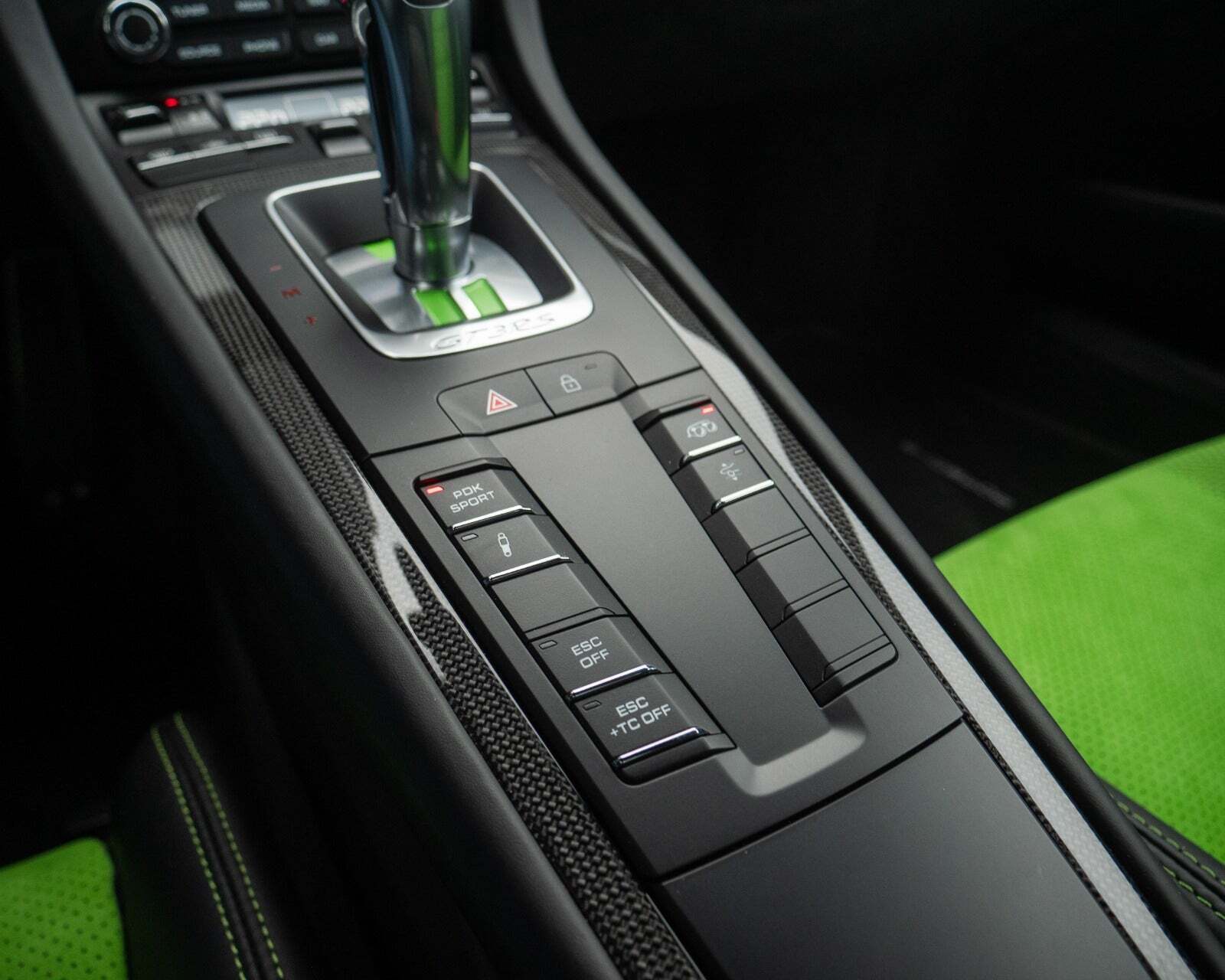 Grøn Porsche 911 GT3 RS fra 2019 set indefra