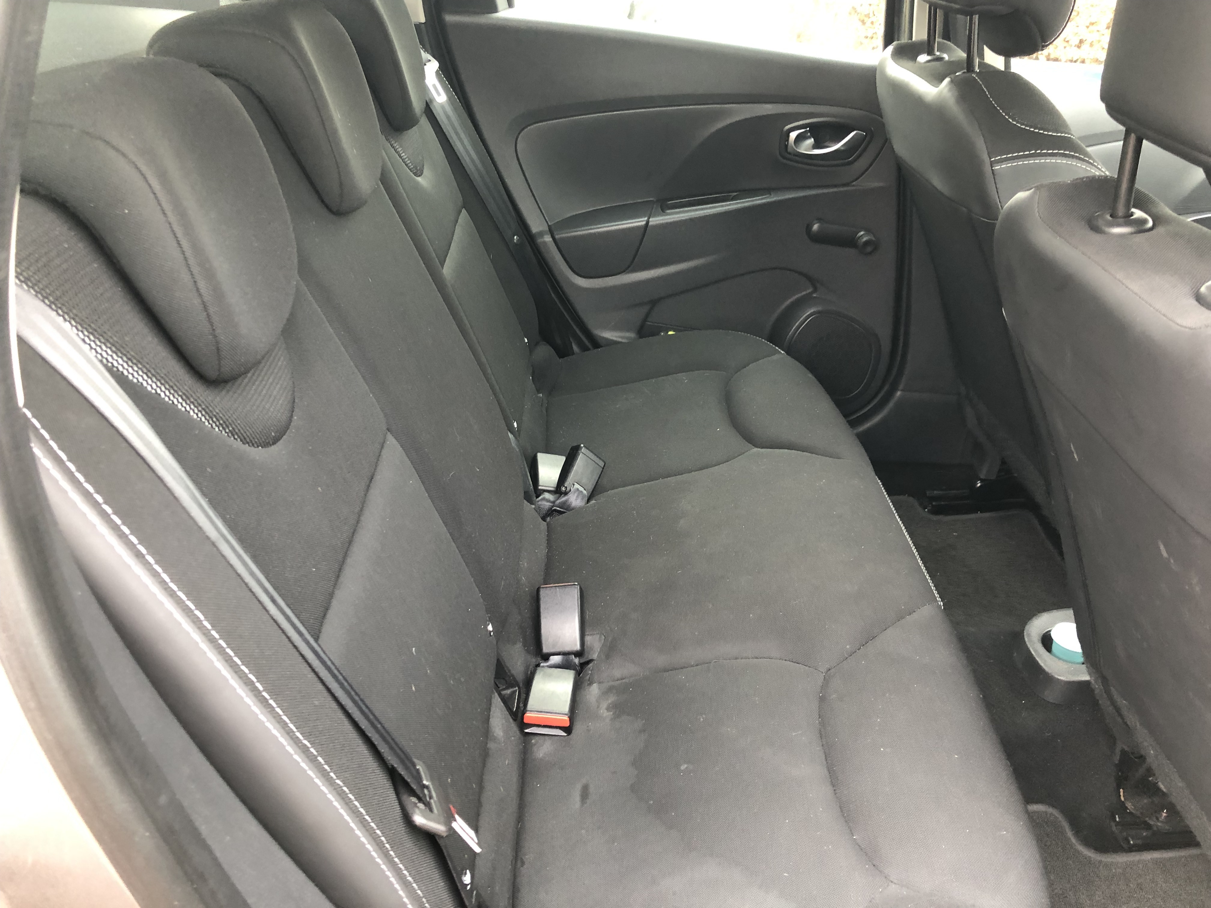 Grå Renault Ny Clio fra 2016