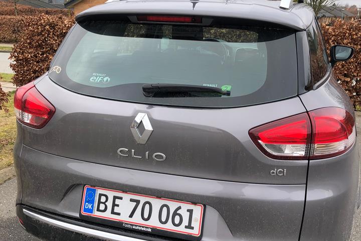 Grå Renault Ny Clio fra 2016