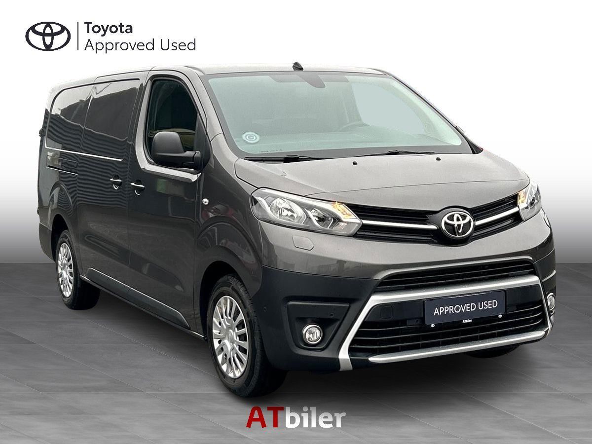 Sort Toyota ProAce fra 2023