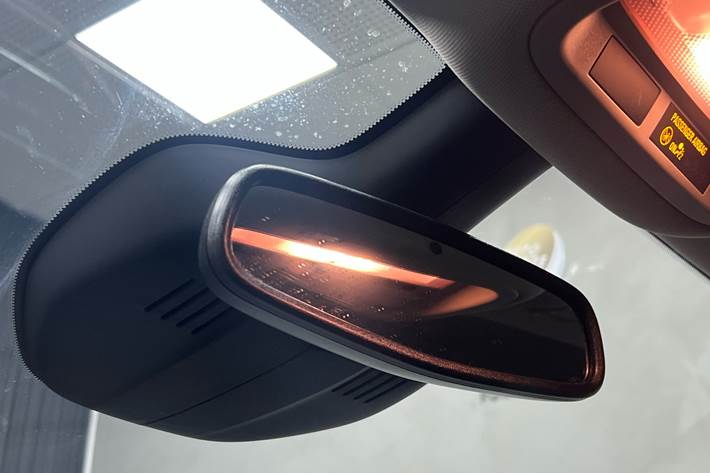 Grå Opel Astra fra 2019