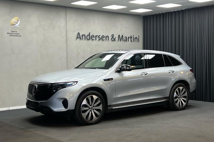Sølv Mercedes EQC400 fra 2019