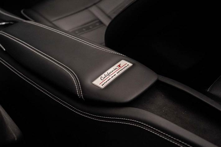 Grøn Ferrari California T fra 2017