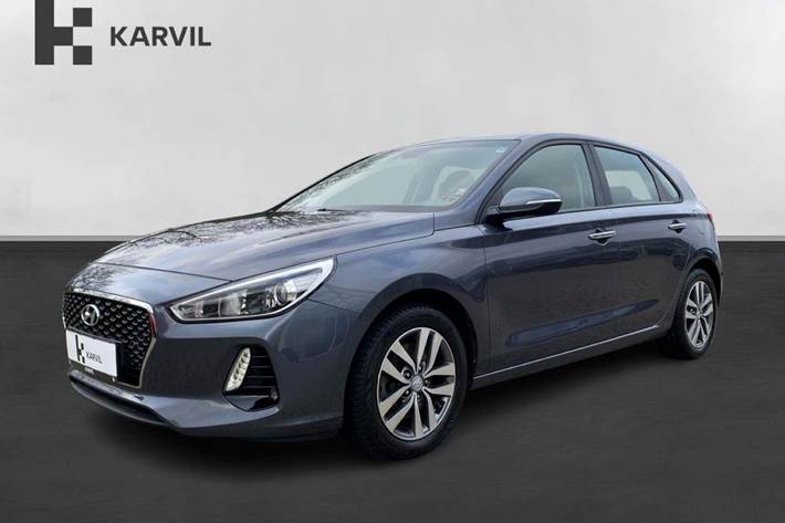 Grå Hyundai i30 fra 2018 set udefra