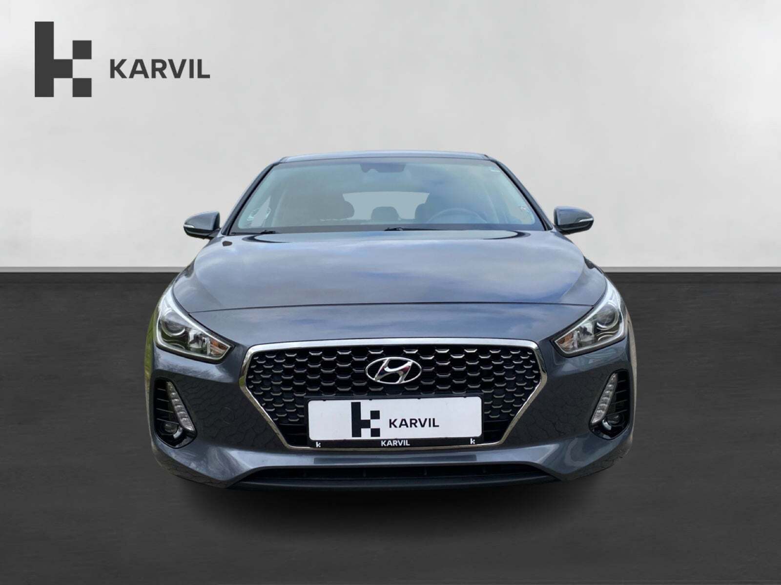 Grå Hyundai i30 fra 2018