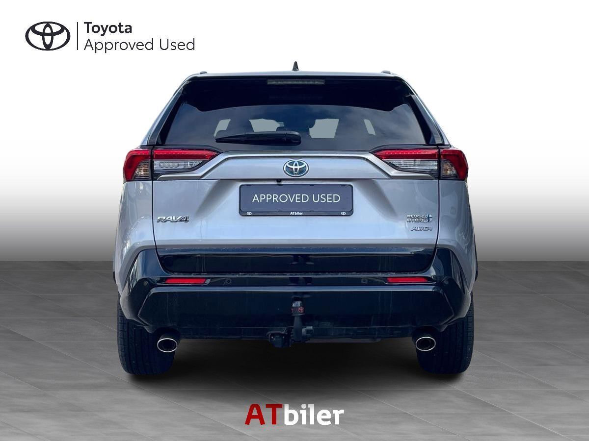 Grå Toyota RAV4 Plug-in fra 2023
