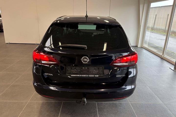 undefined Opel Astra fra 2019