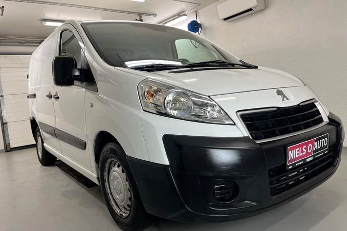 Hvid Peugeot Expert fra 2012