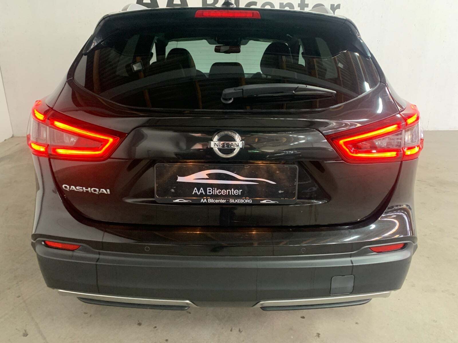 Sort Nissan Qashqai fra 2018