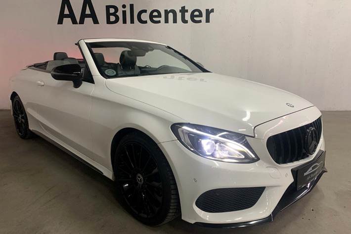 Hvid Mercedes C180 fra 2017 set udefra