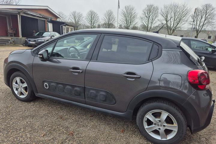 Grøn Citroën C3 fra 2019