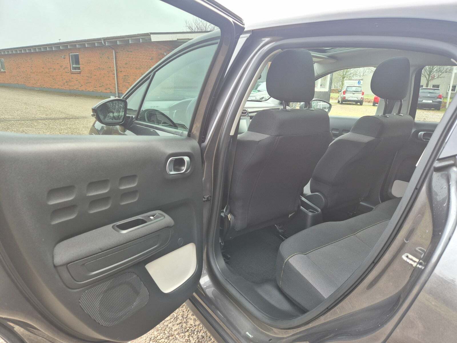 Grøn Citroën C3 fra 2019