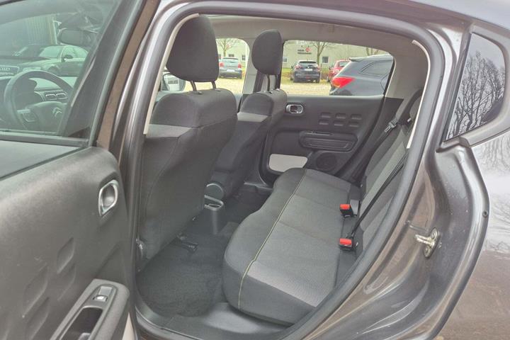 Grøn Citroën C3 fra 2019