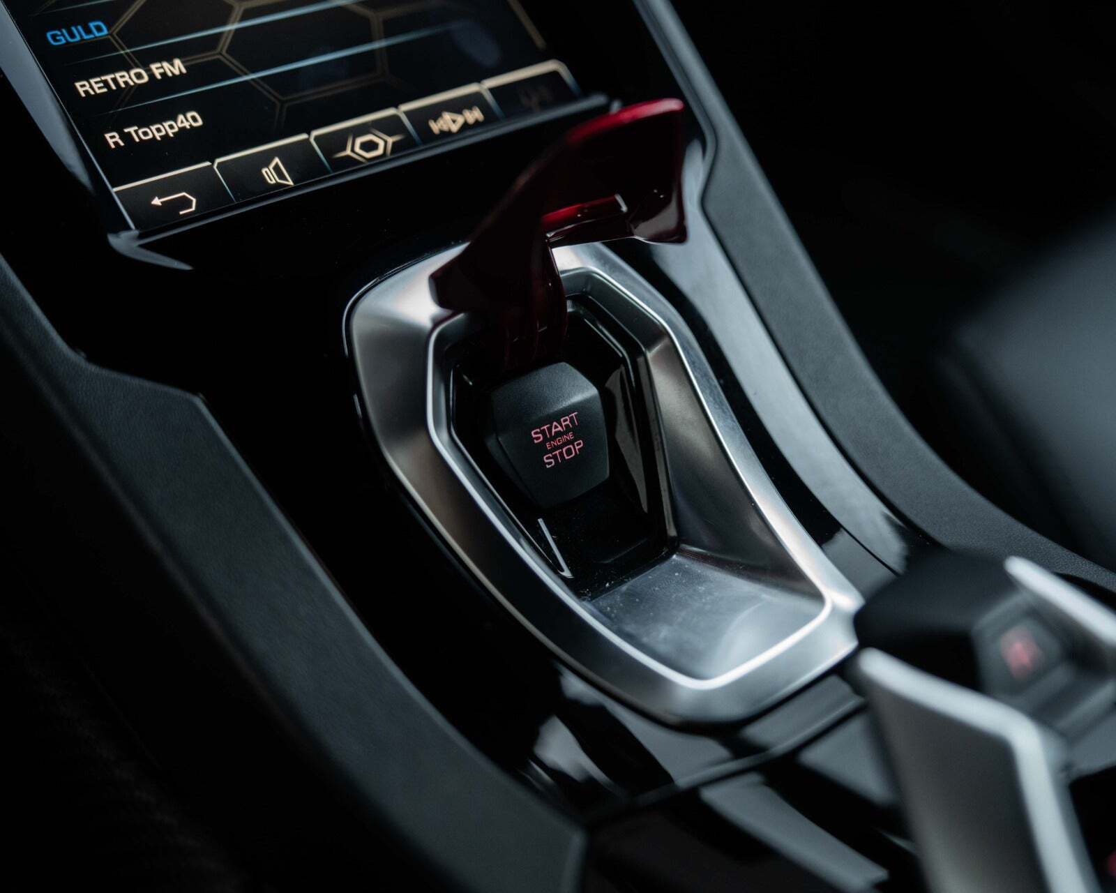 Grå Lamborghini Huracan fra 2019