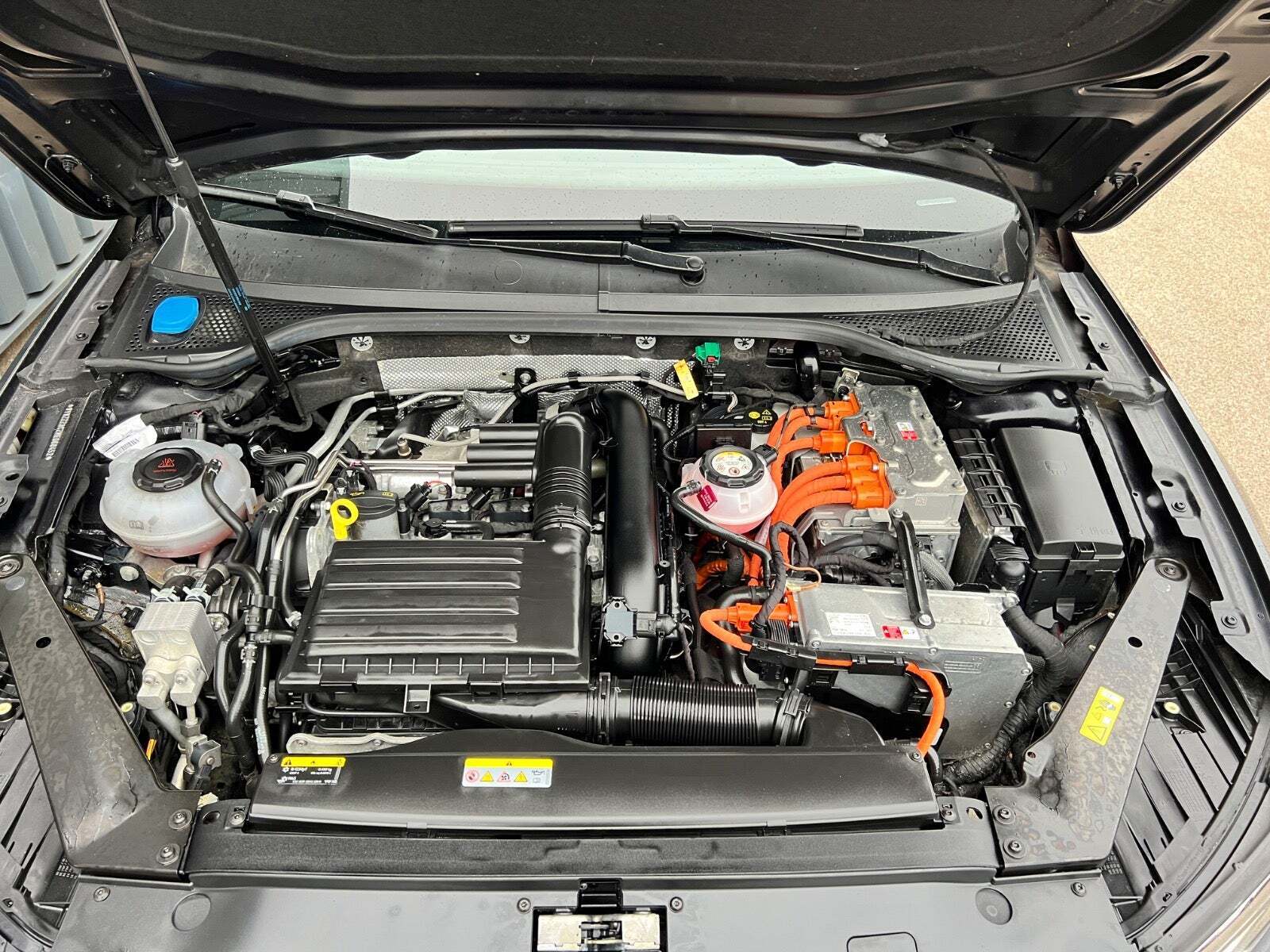 Sort VW Passat fra 2021