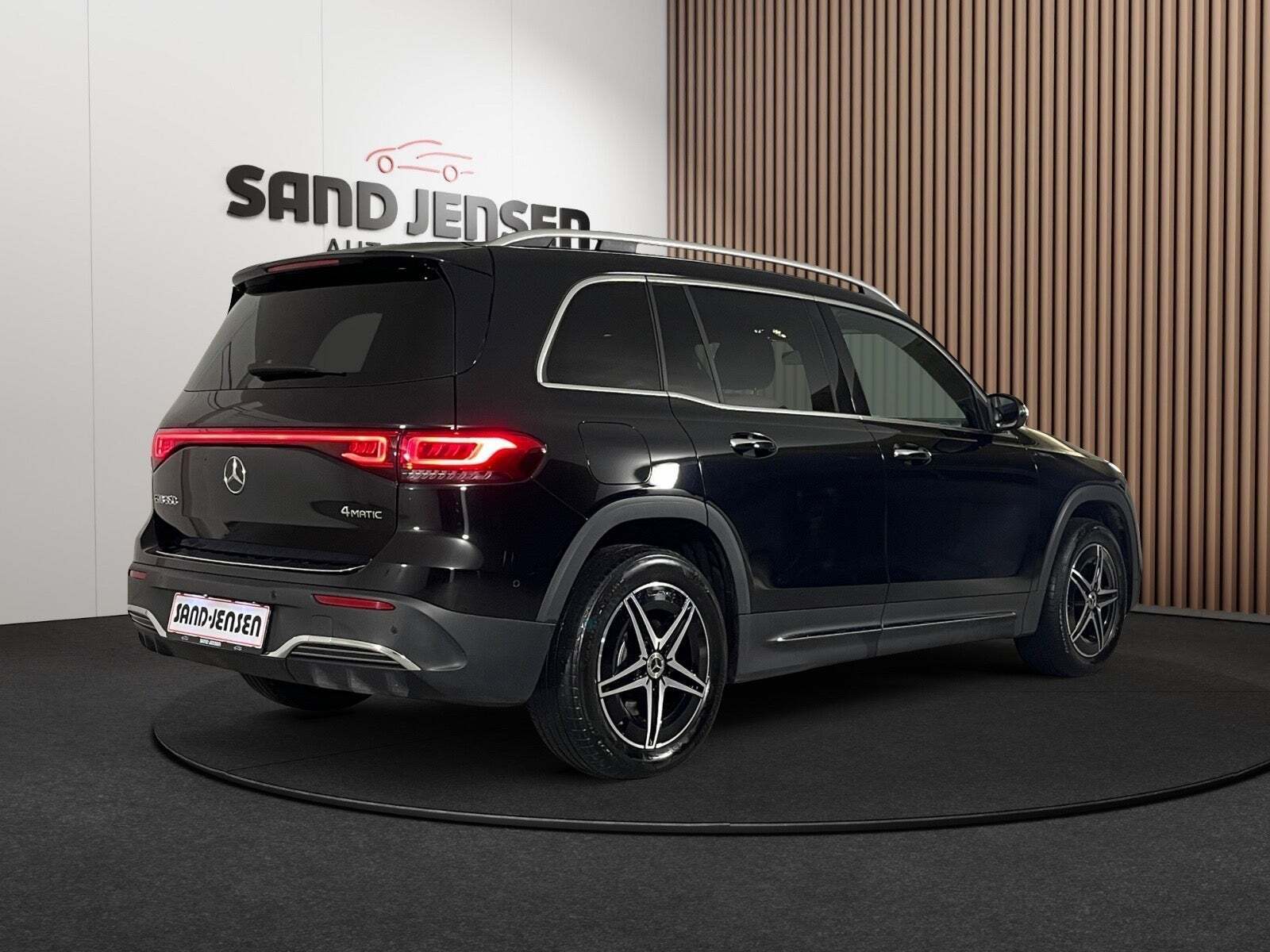 Mercedes EQB350 AMG Line 4Matic Van