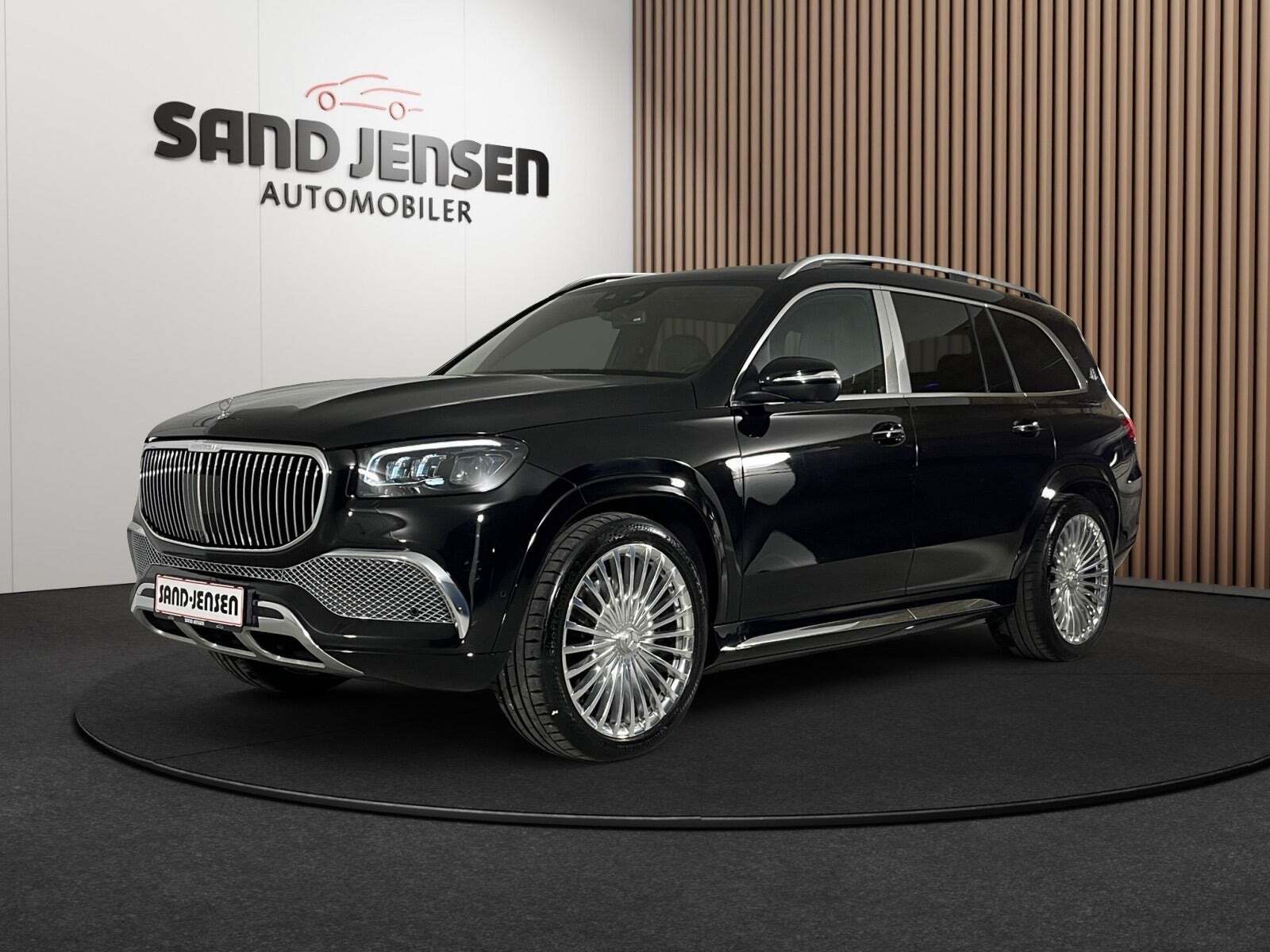 Sort Maybach GLS600 fra 2022 set udefra