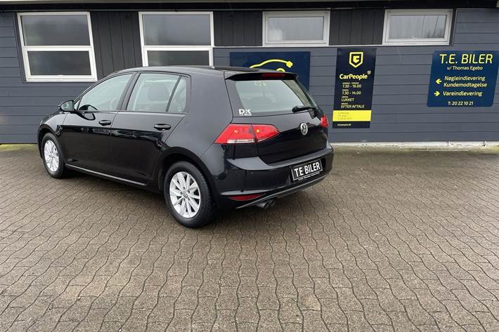 Sort VW Golf fra 2013