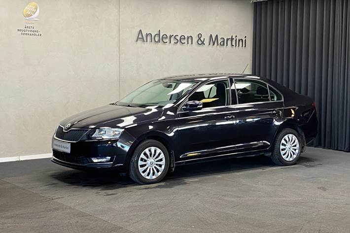 Sort Skoda Rapid fra 2019