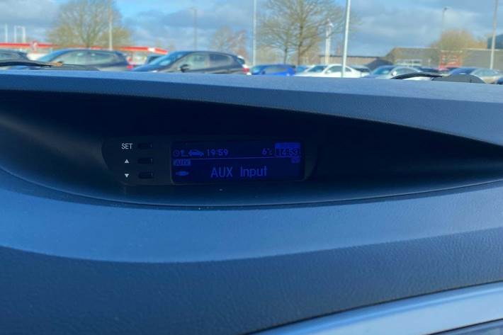 Hvid Hyundai i20 fra 2014