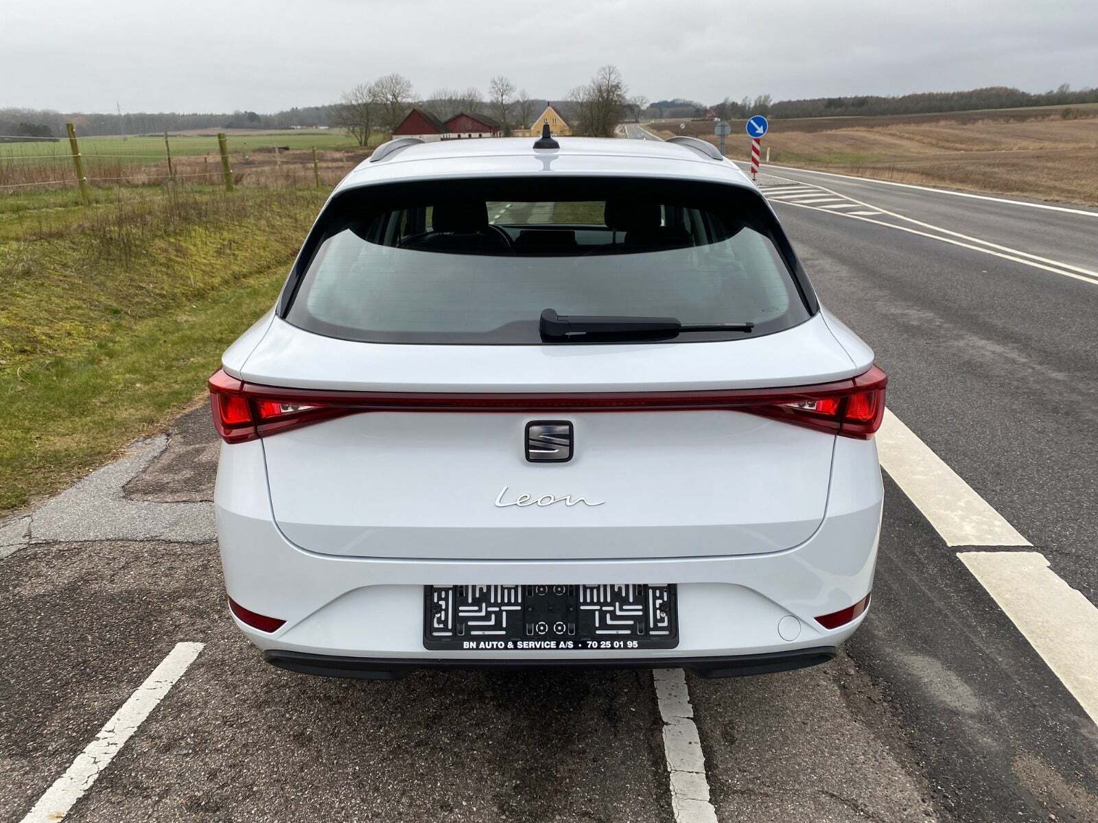 Hvid Seat Leon fra 2021