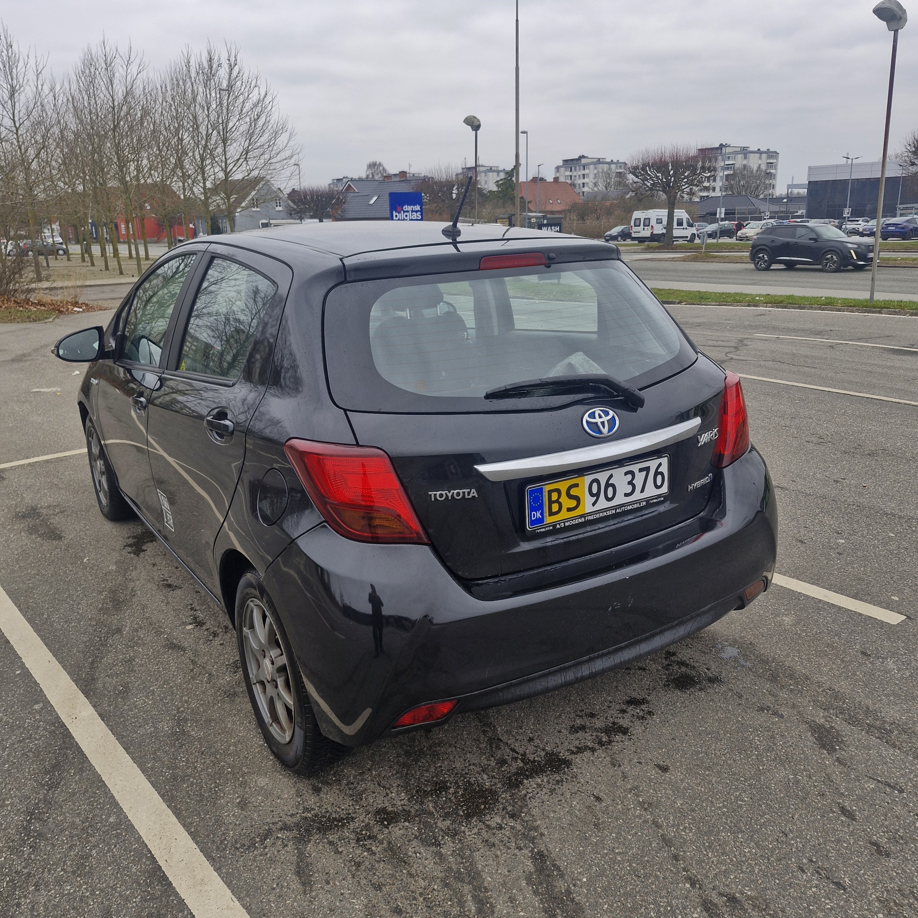 undefined Toyota Yaris fra 2014