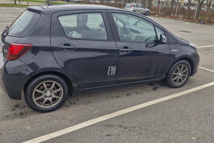 undefined Toyota Yaris fra 2014