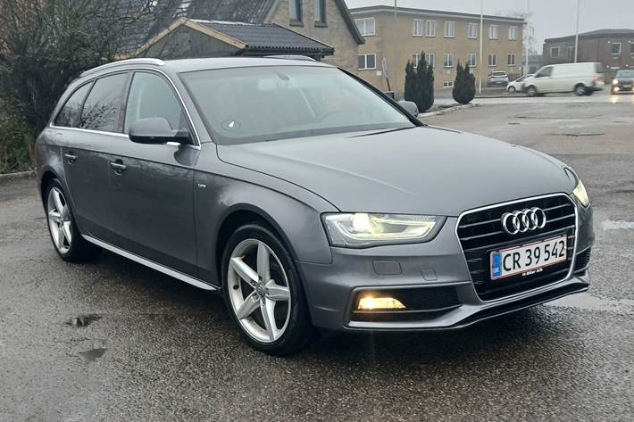 Grå Audi A4 fra 2015