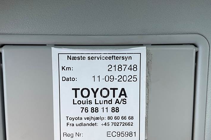 Hvid Toyota Auris fra 2016