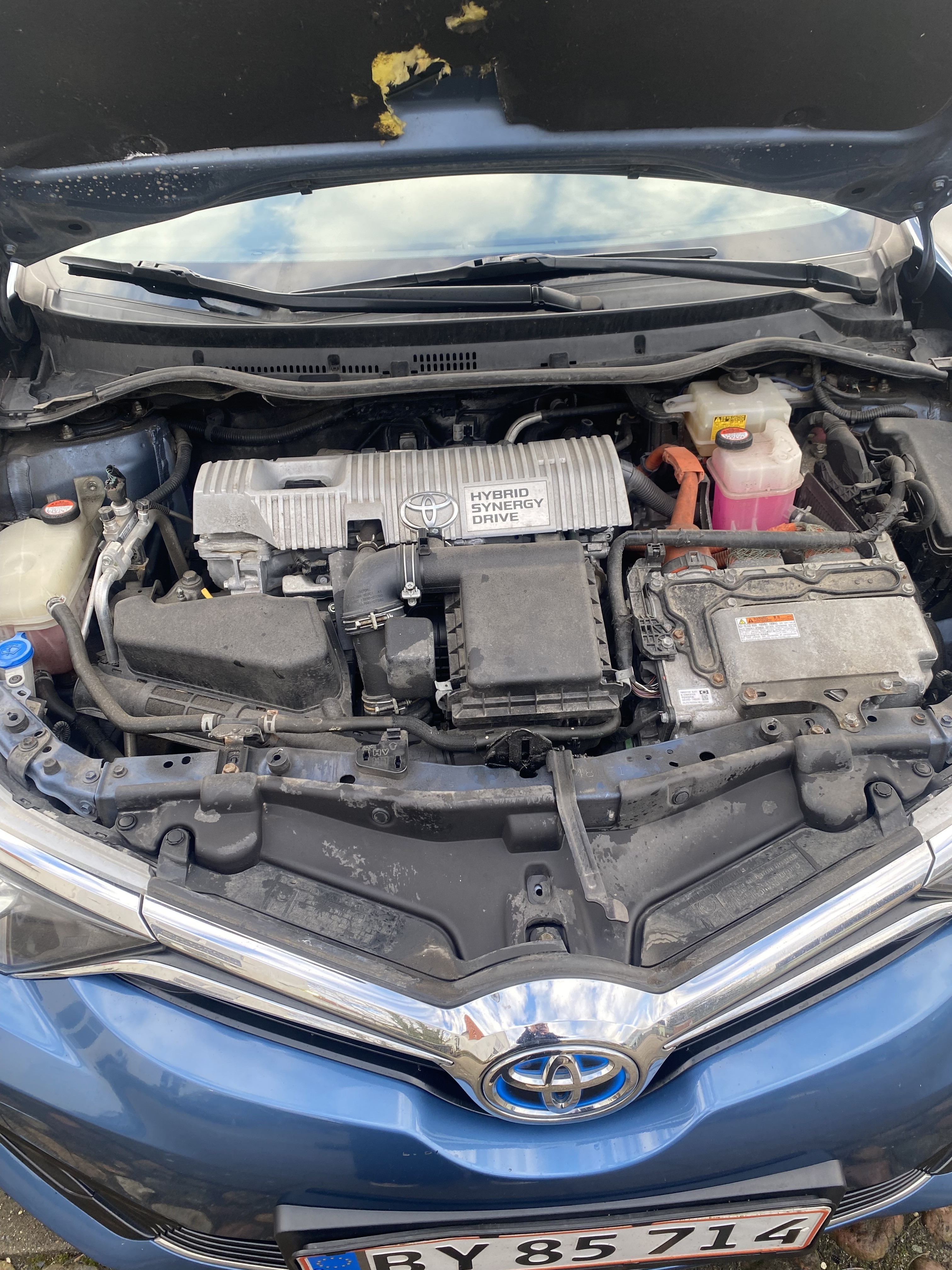 Blå Toyota Auris fra 2017