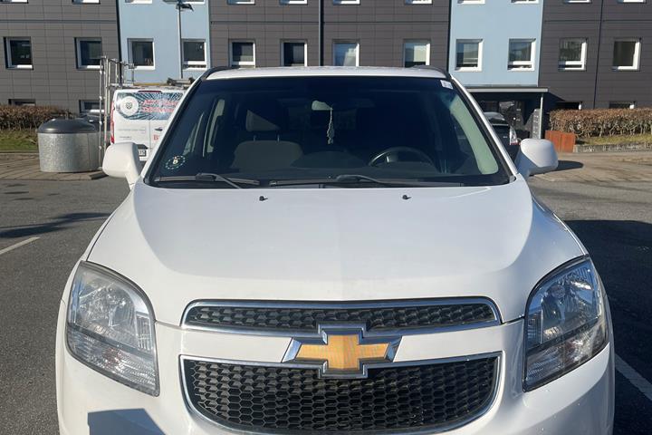 Hvid Chevrolet Orlando fra 2012