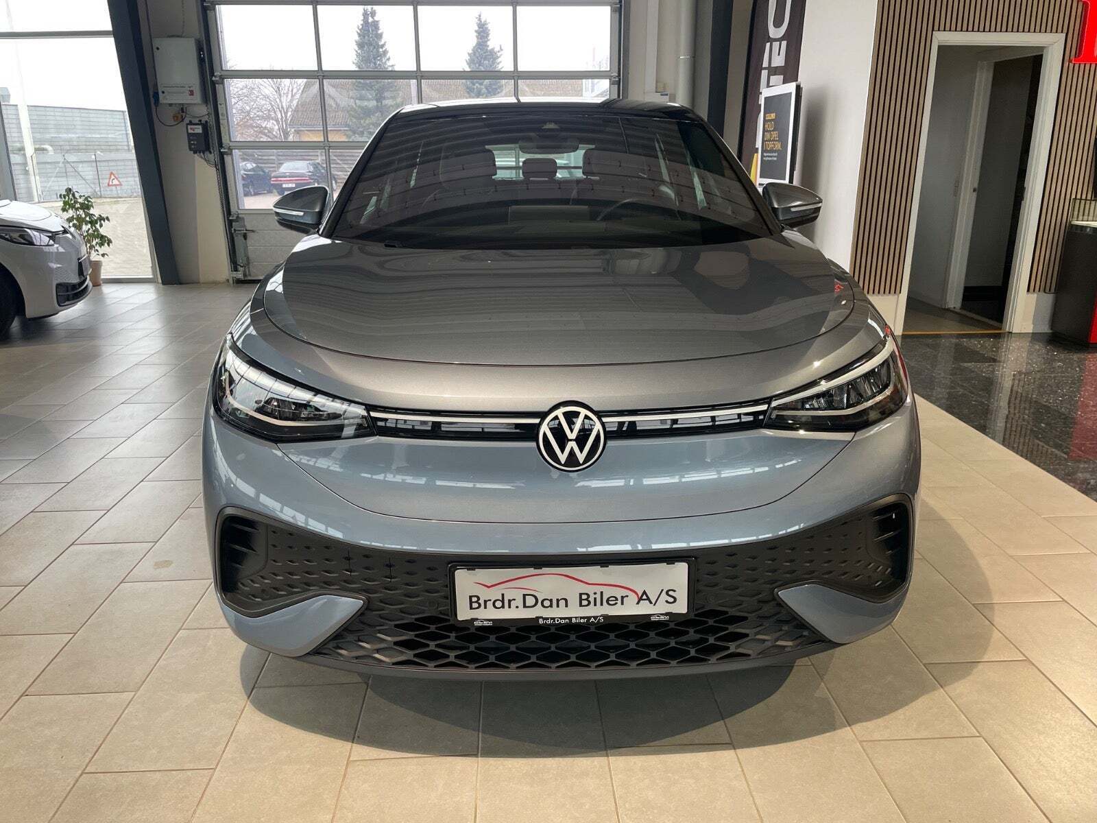 Blå VW ID.5 fra 2023