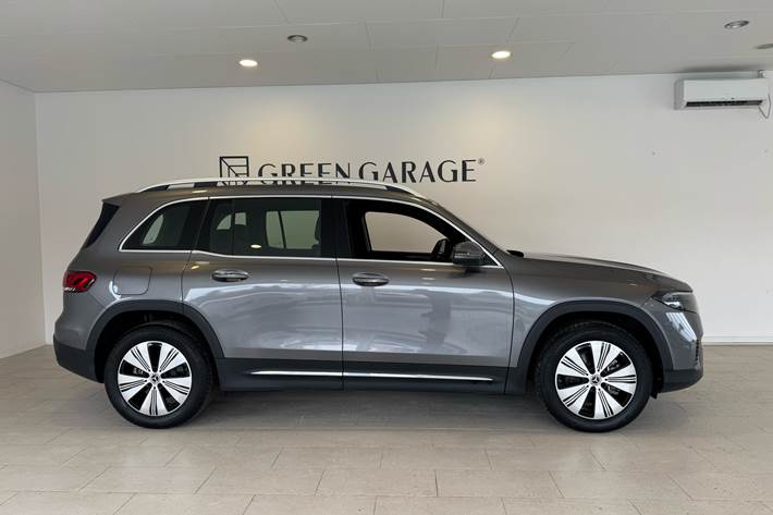 Grå Mercedes EQB 250+ fra 2024